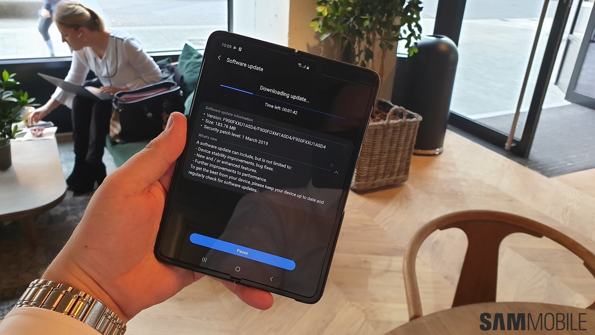 galaxy fold software update