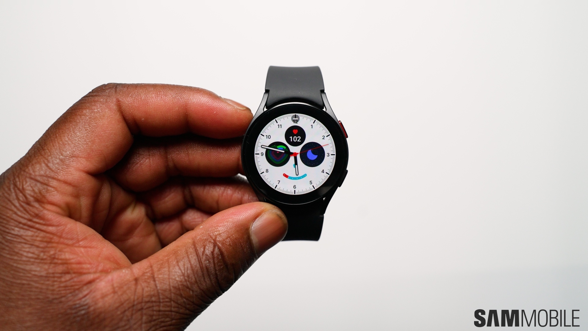 Samsung making MicroLED displays for smartwatches