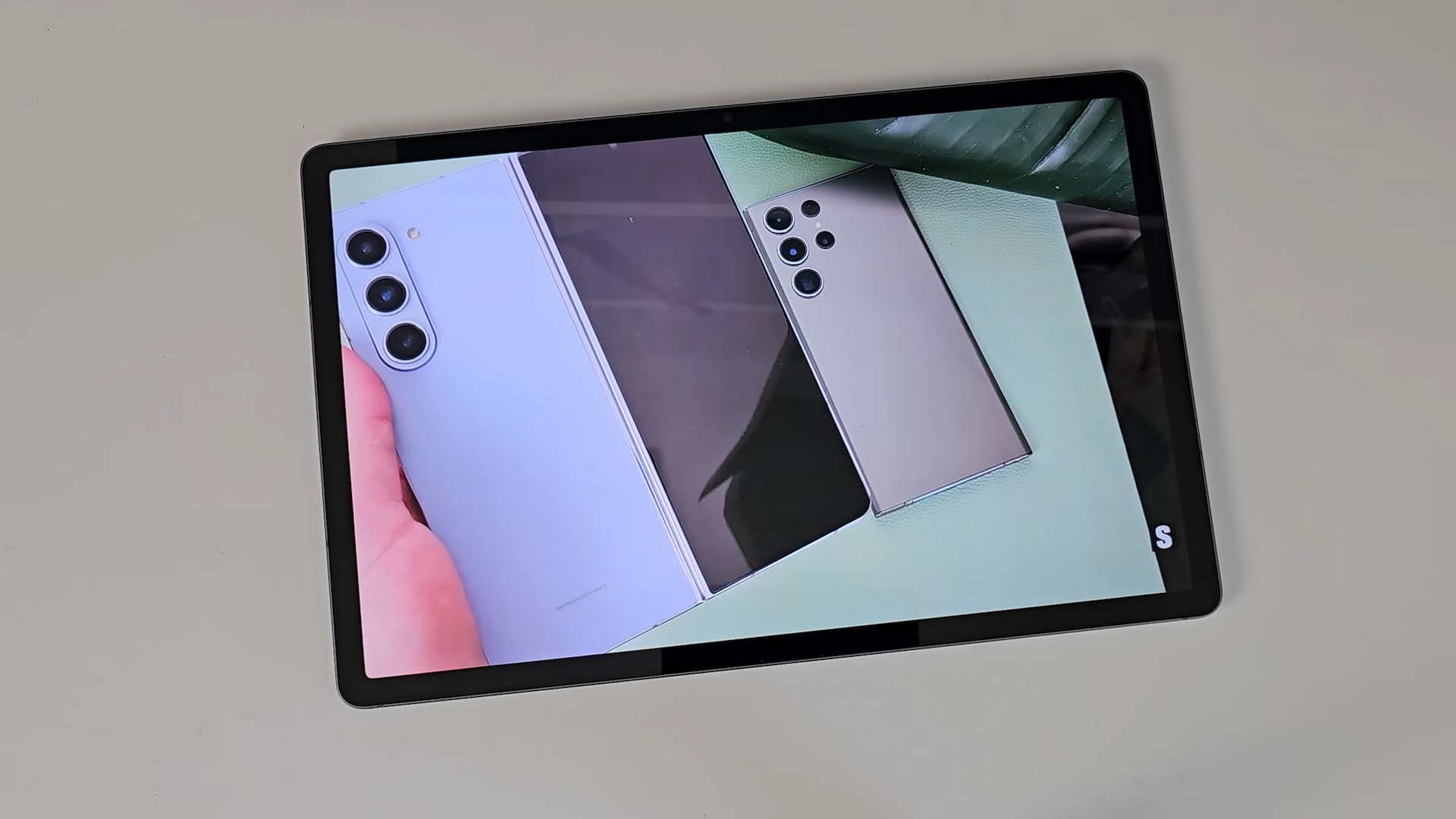 Samsung Galaxy Tab S9 FE+ Display