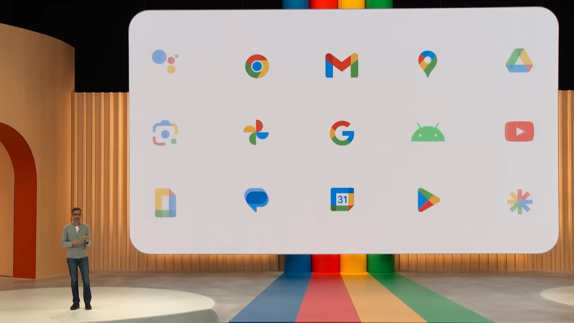 Google to pay $700 million to users, agrees to make it easier to sideload apps
