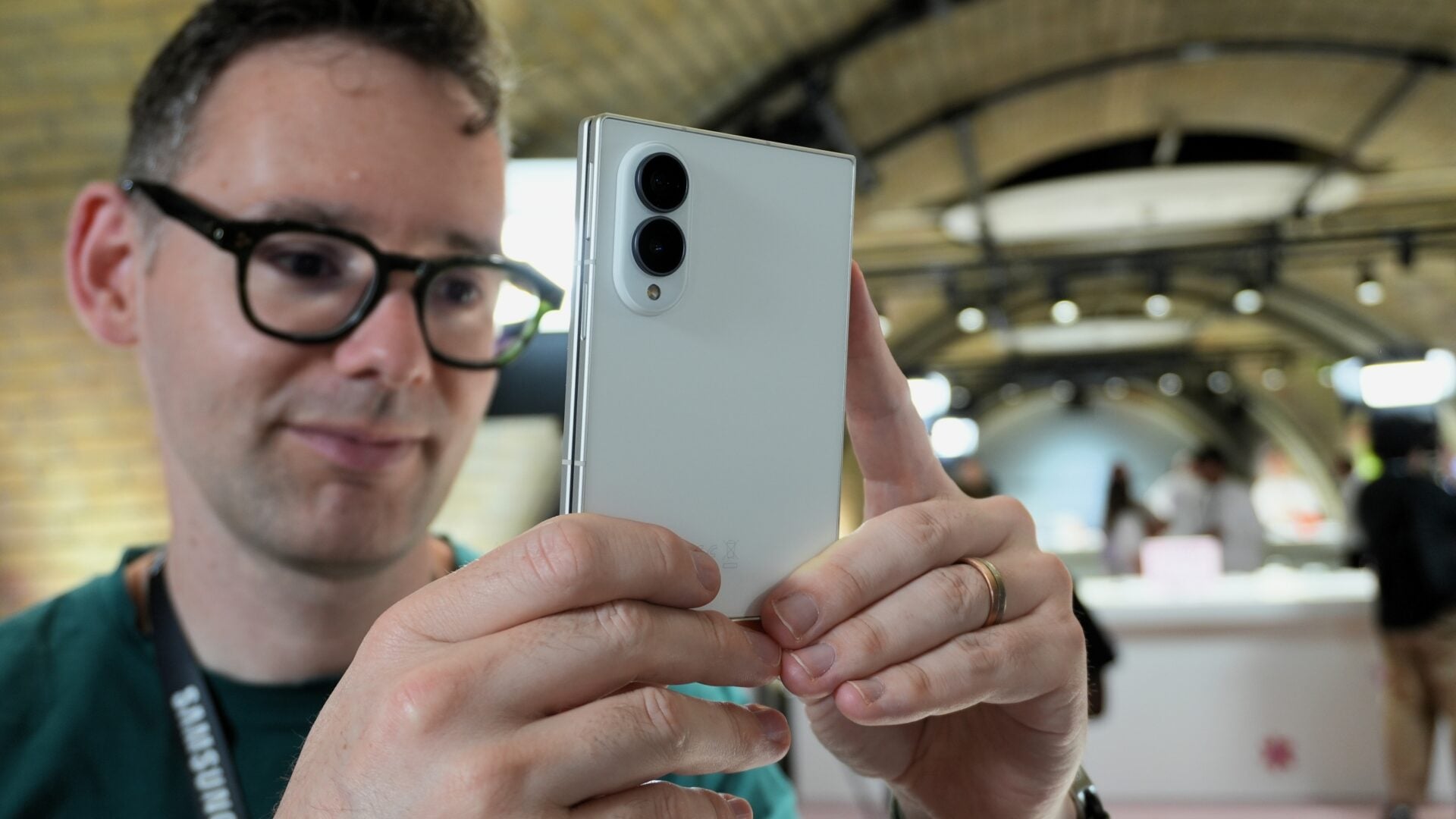 Samsung Galaxy Z Fold 8